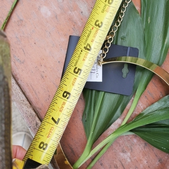 Brassy small stud choker‎  NWT - Picture 6 of 6